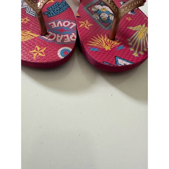 Wonder Woman Havaianas Red Flip Flop size 3 / 4 - Picture 9 of 9